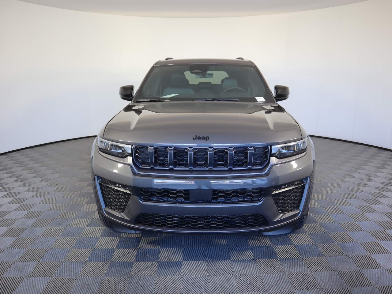 2026 Jeep Grand Cherokee Altitude