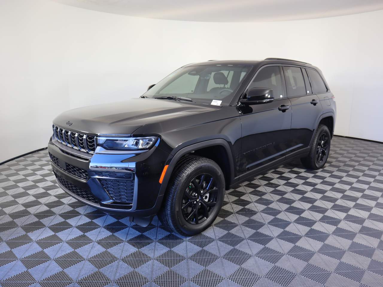 2026 Jeep Grand Cherokee Altitude