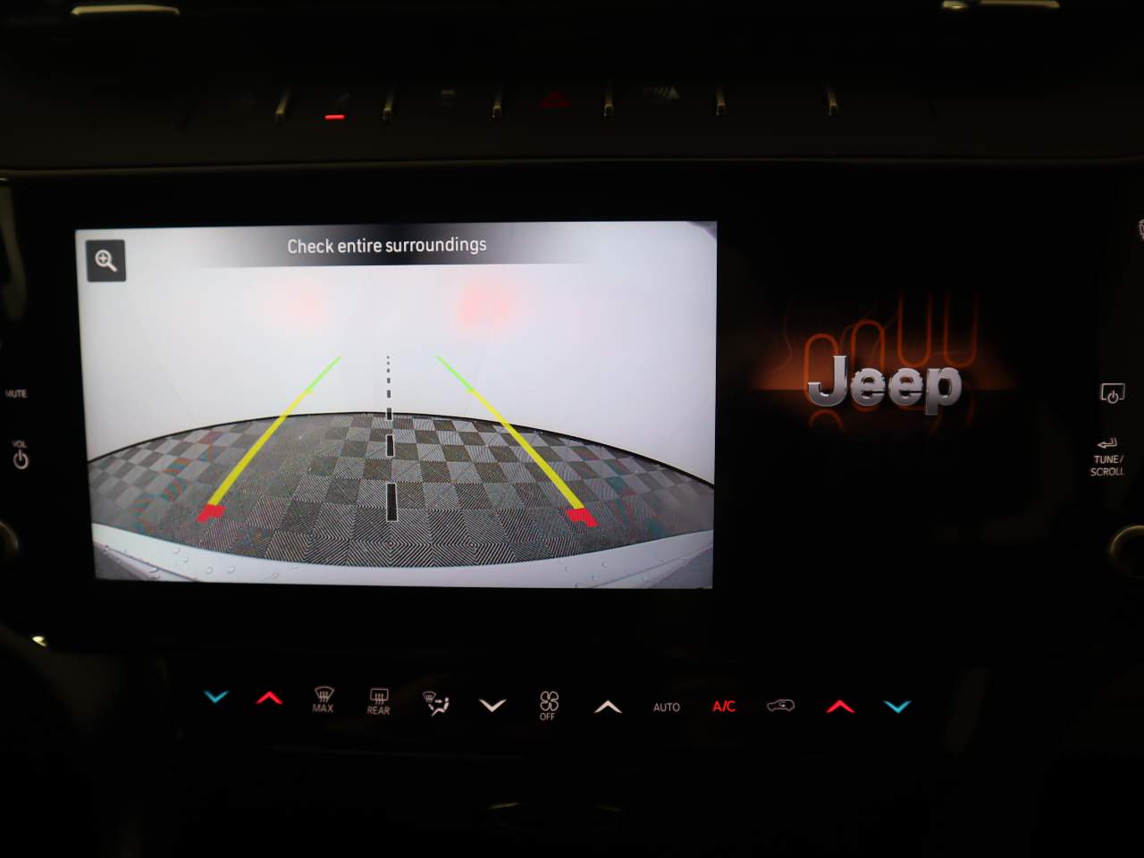 2026 Jeep Grand Cherokee Altitude