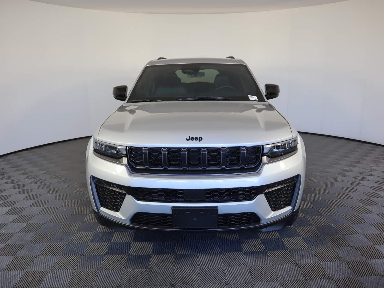 2026 Jeep Grand Cherokee Altitude