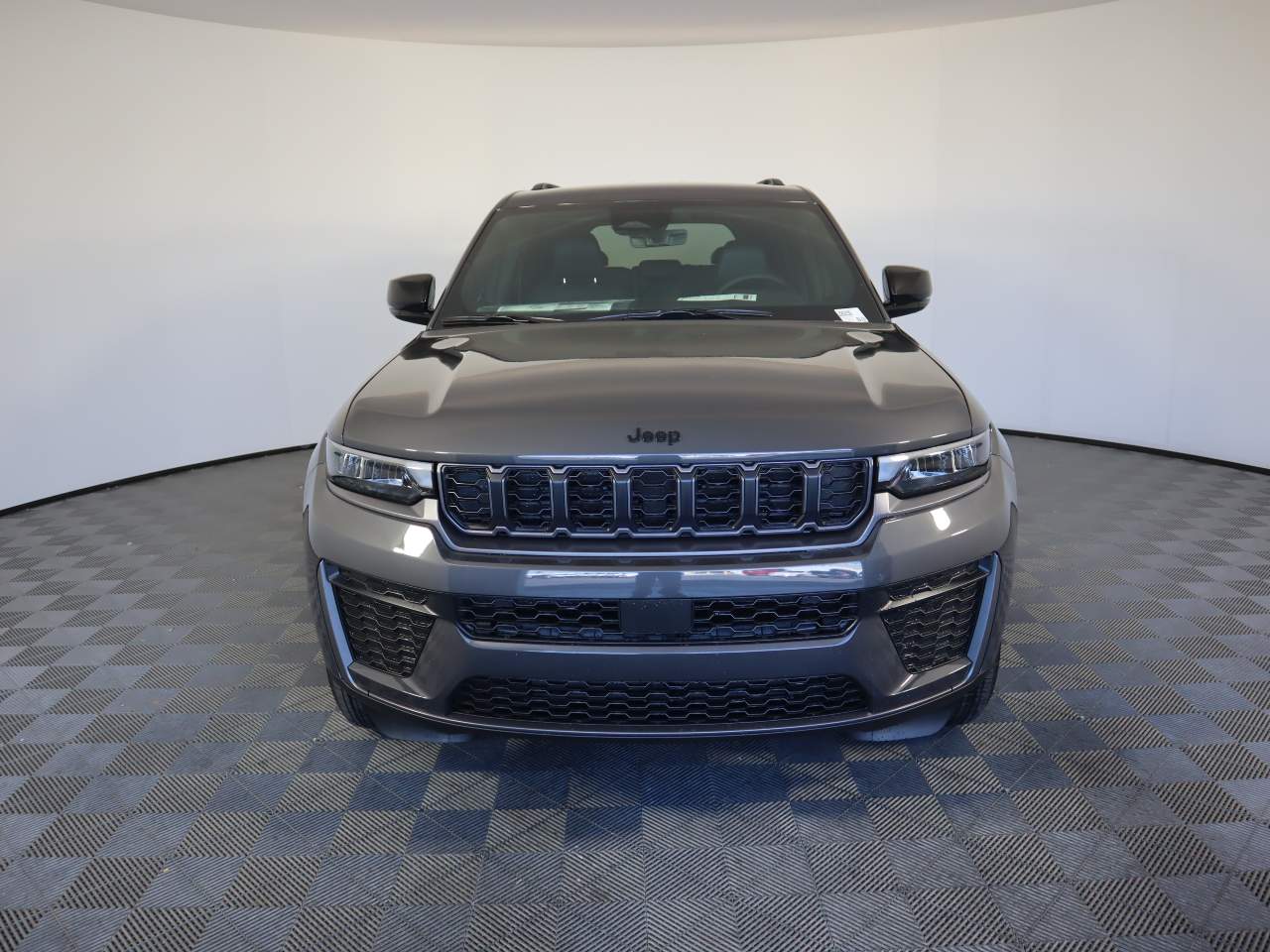 2026 Jeep Grand Cherokee Altitude