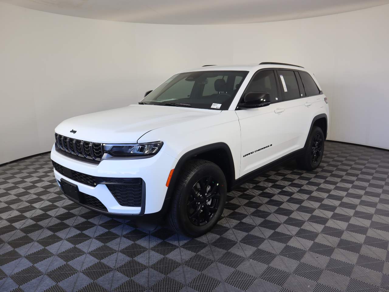 2026 Jeep Grand Cherokee Altitude