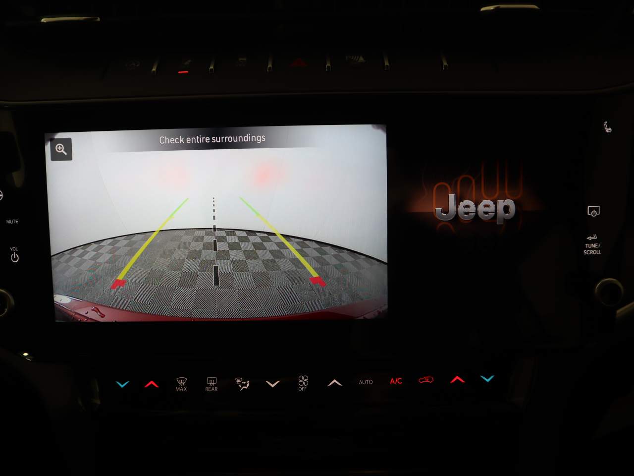 2026 Jeep Grand Cherokee Altitude