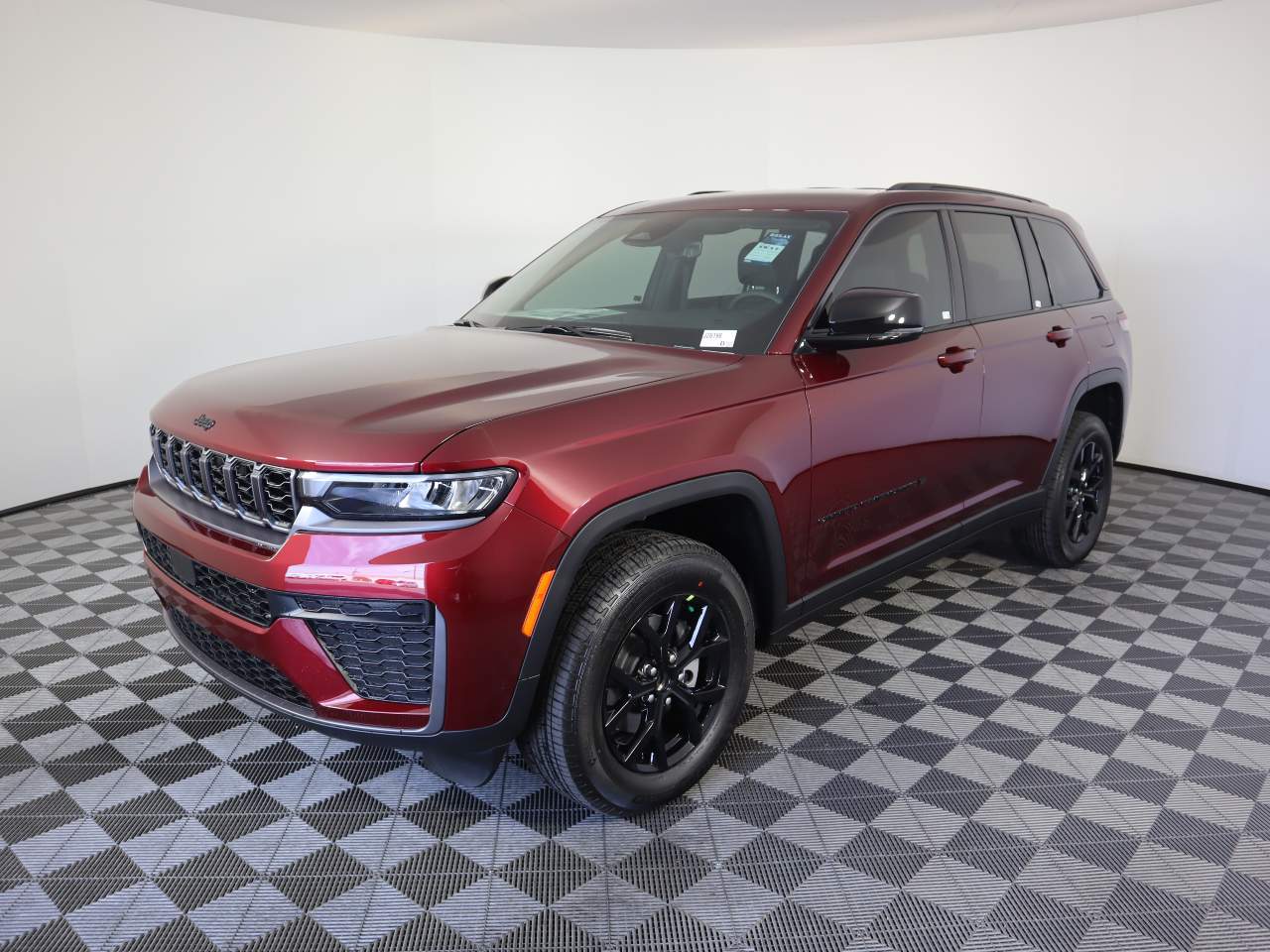 2026 Jeep Grand Cherokee Altitude