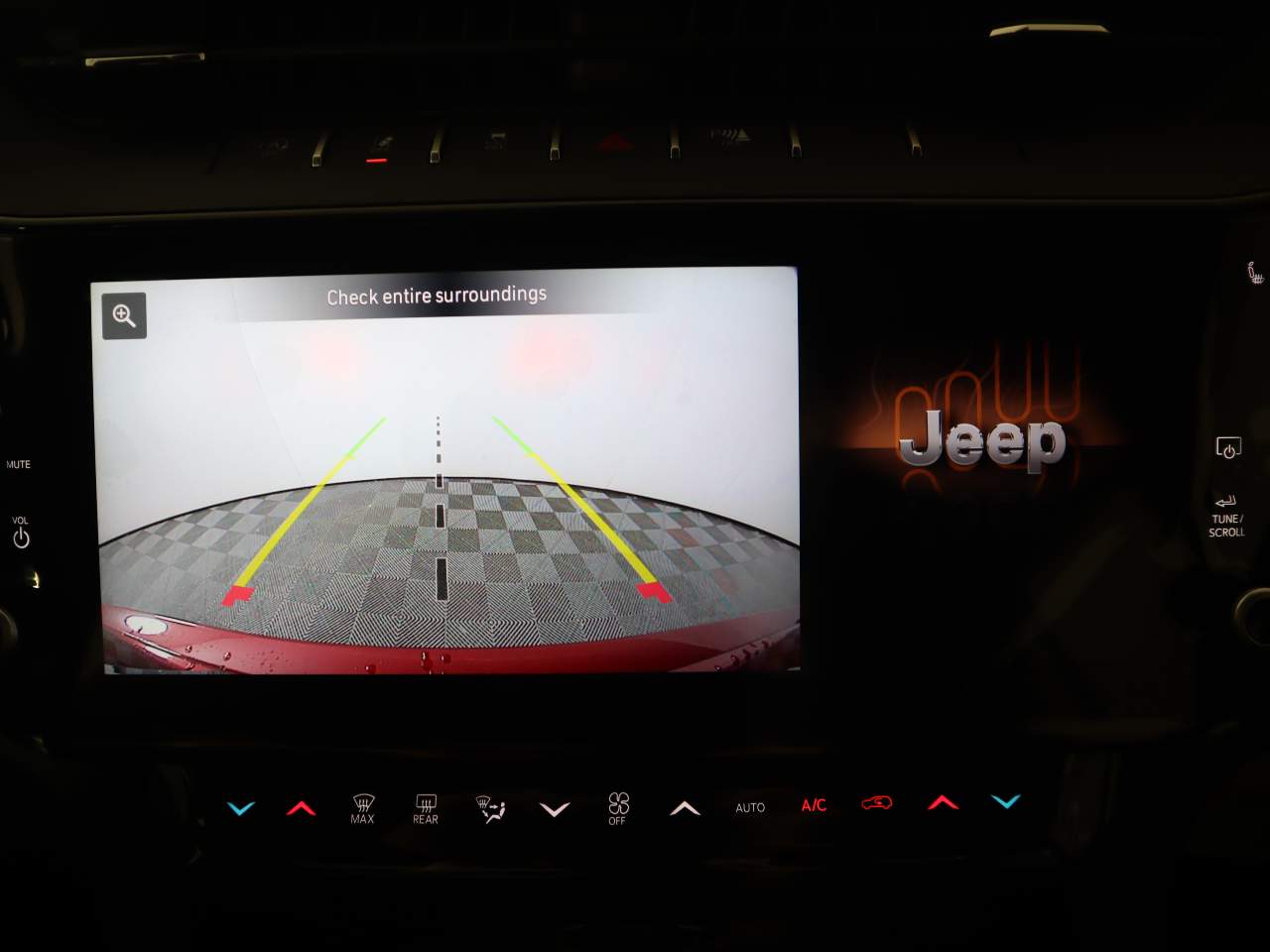 2026 Jeep Grand Cherokee Altitude