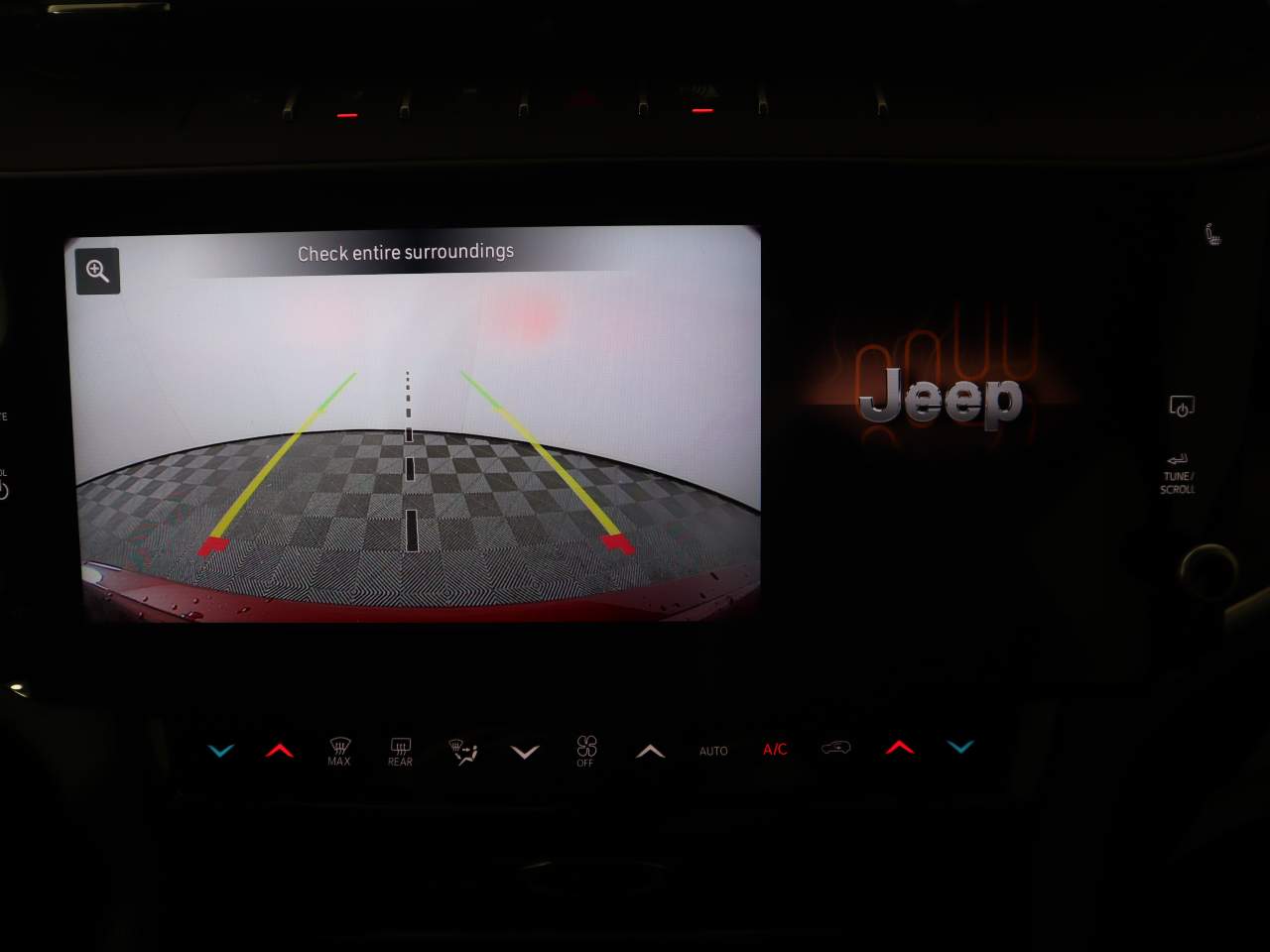 2026 Jeep Grand Cherokee Altitude