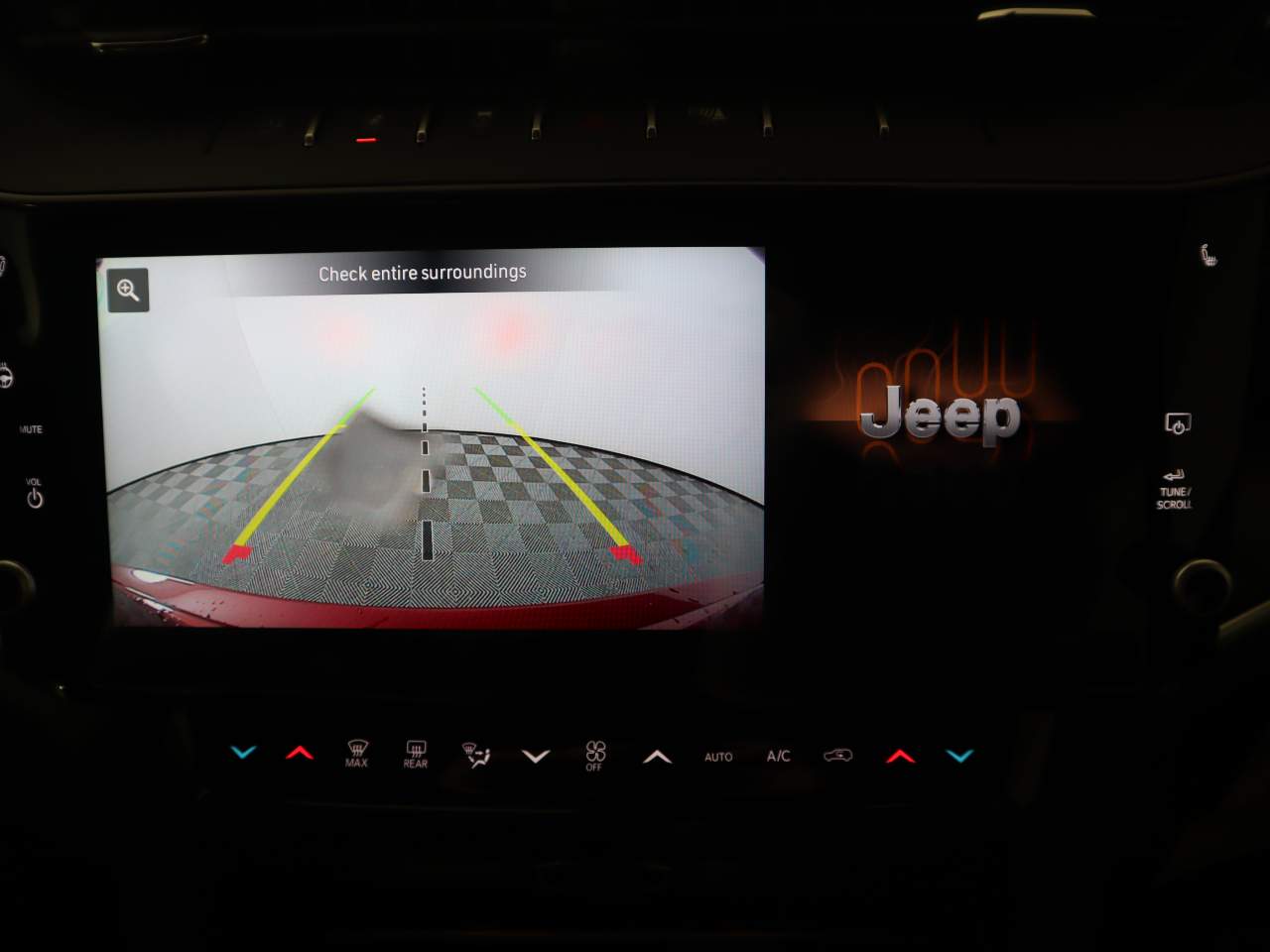 2026 Jeep Grand Cherokee Altitude