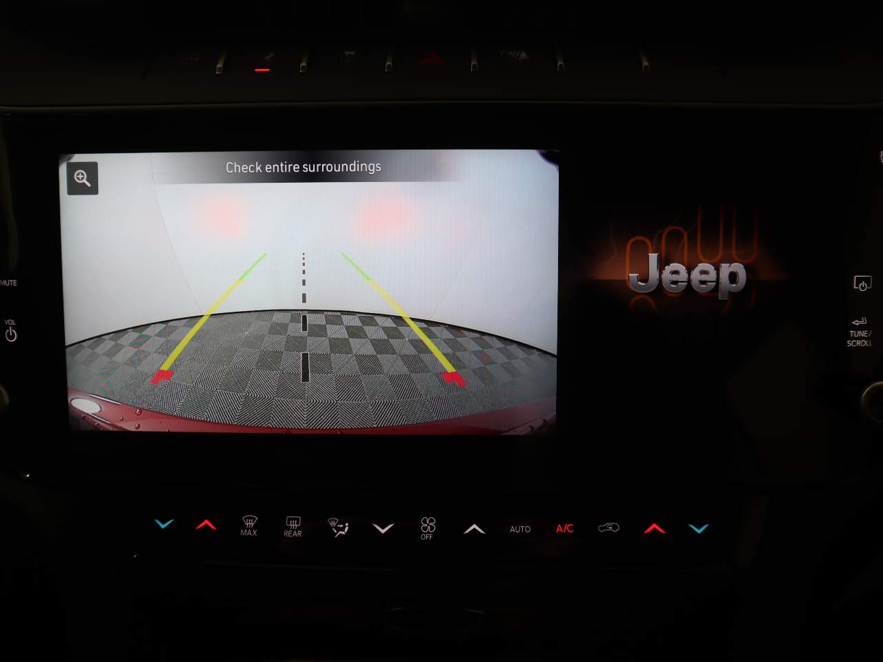 2026 Jeep Grand Cherokee Altitude