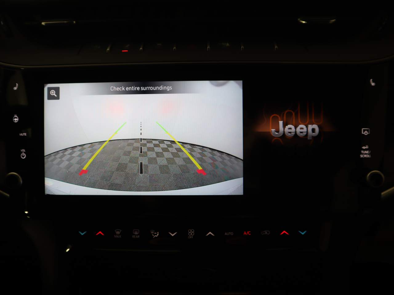 2026 Jeep Grand Cherokee Altitude