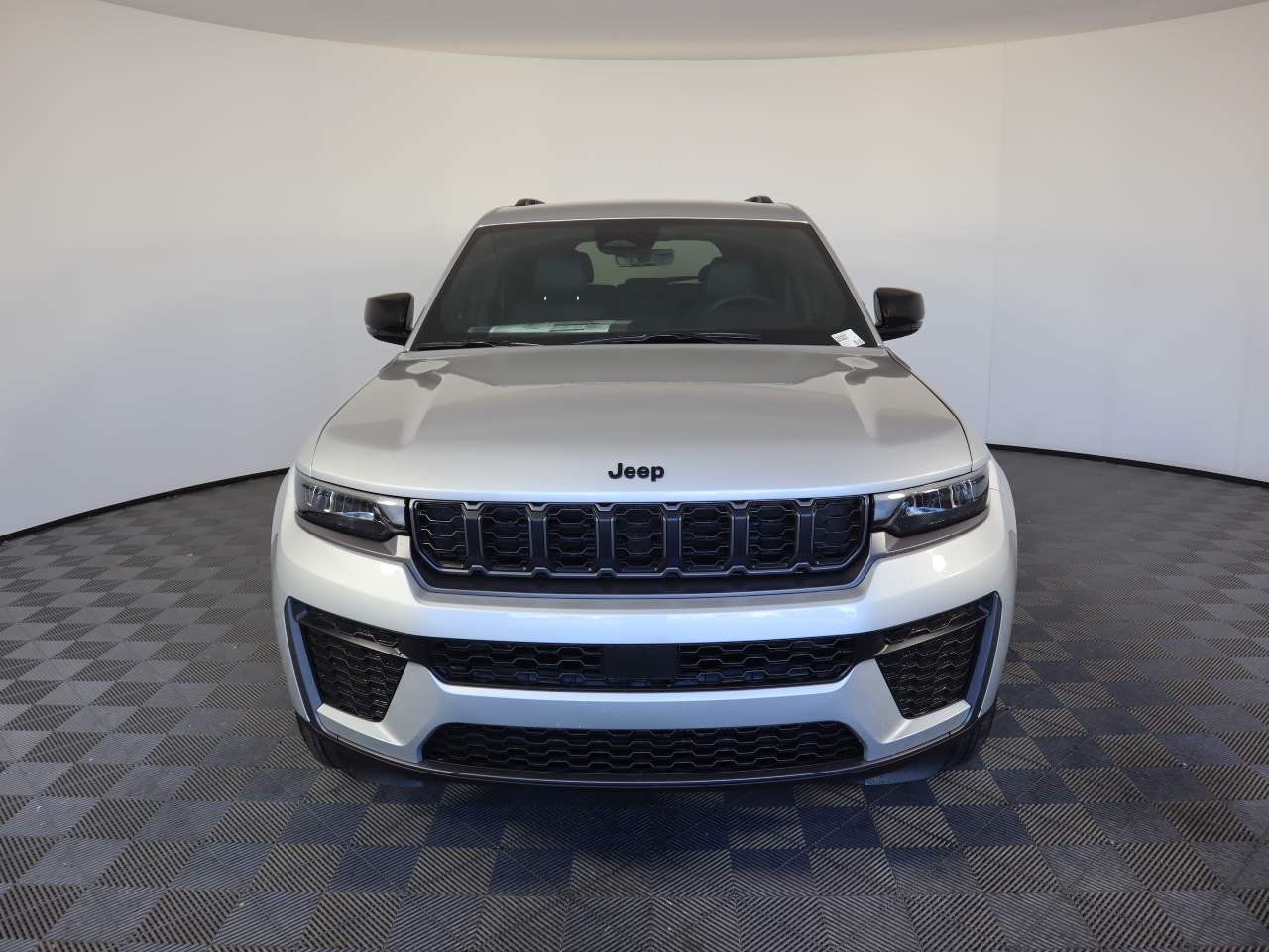 2026 Jeep Grand Cherokee Altitude