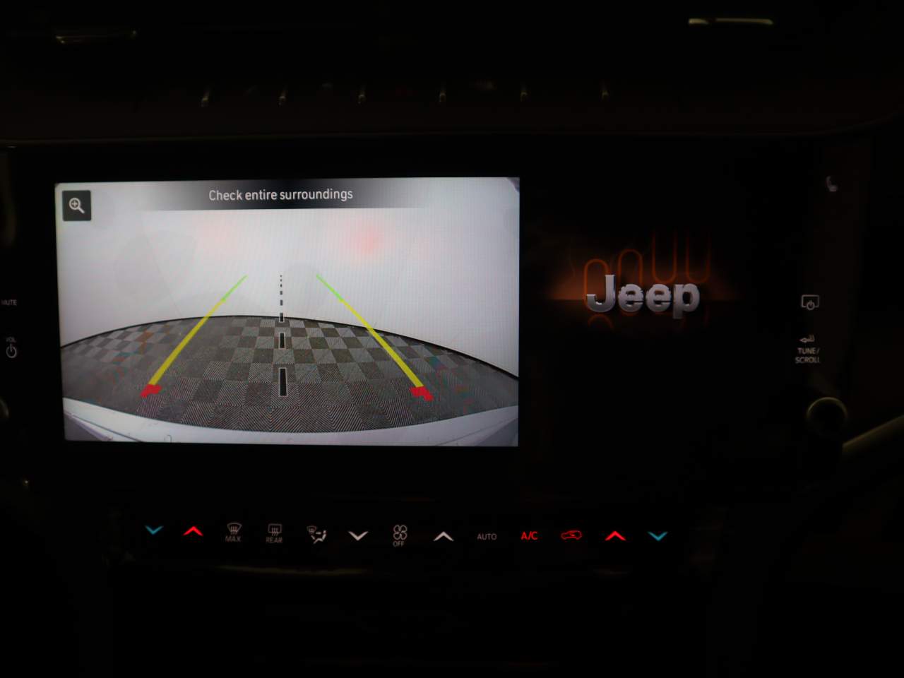 2026 Jeep Grand Cherokee Altitude