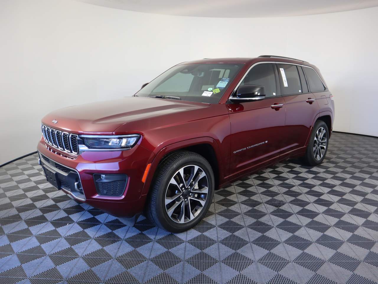 2023 Jeep Grand Cherokee Overland