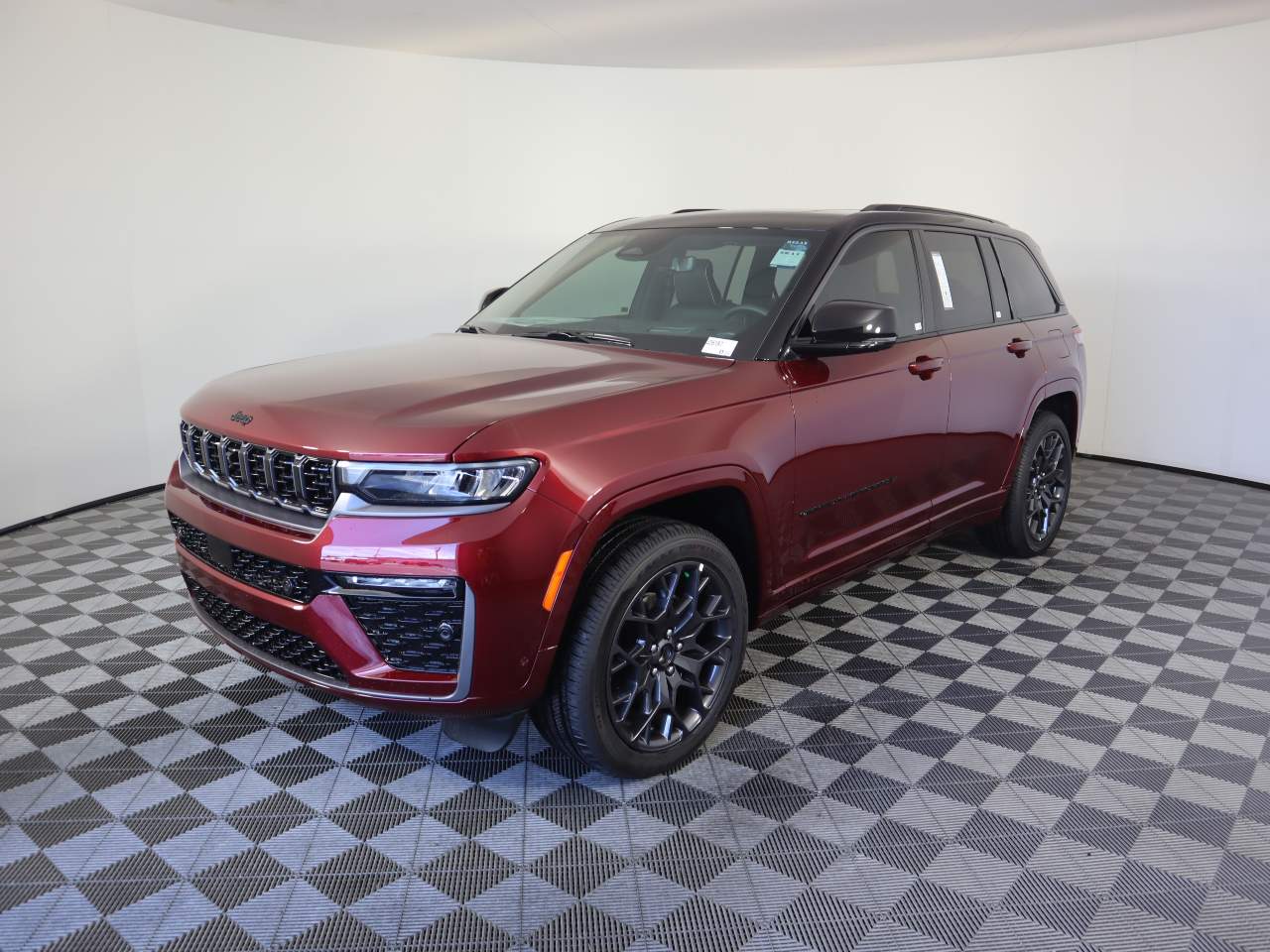 2026 Jeep Grand Cherokee Summit