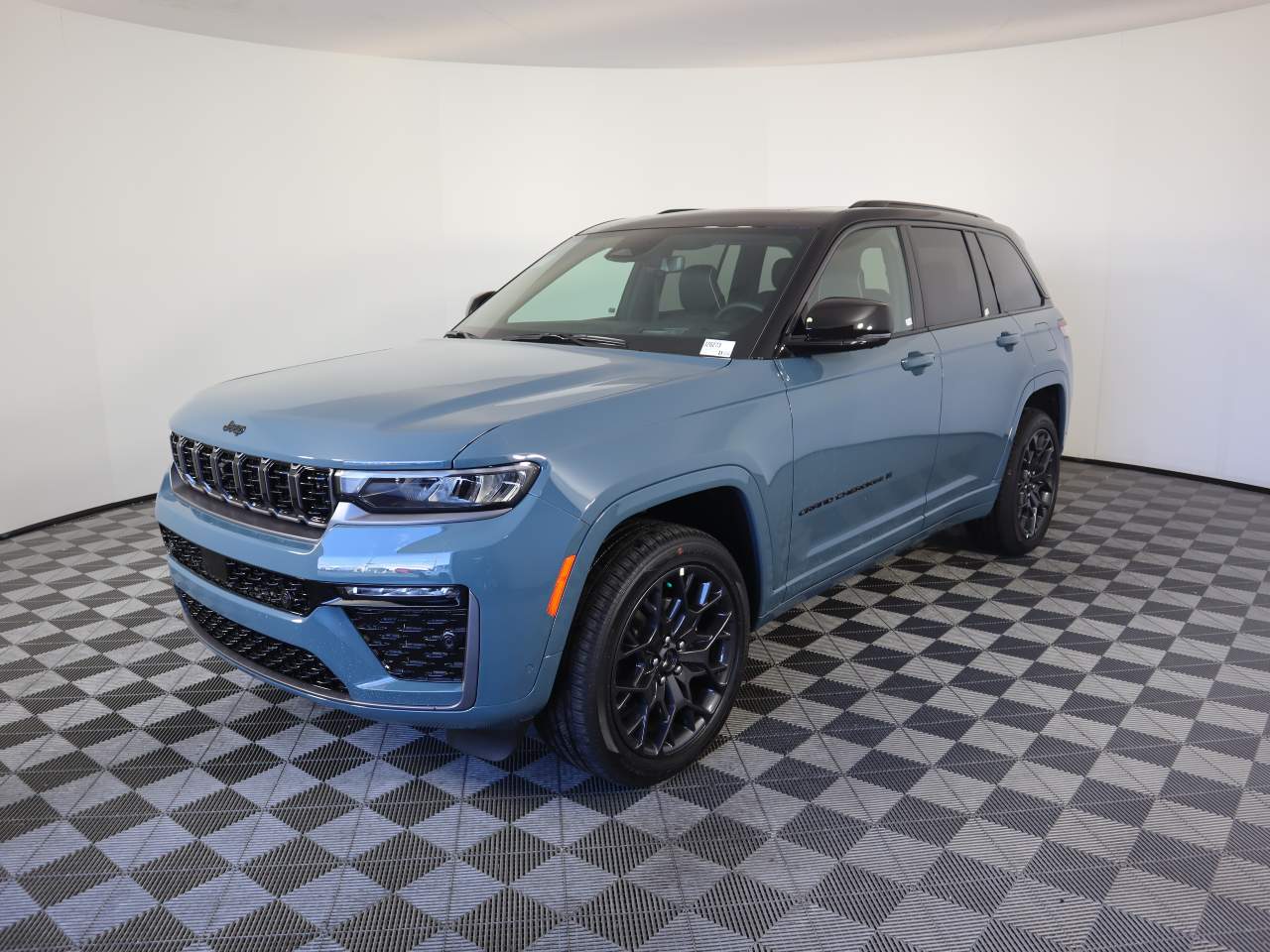 2026 Jeep Grand Cherokee Summit
