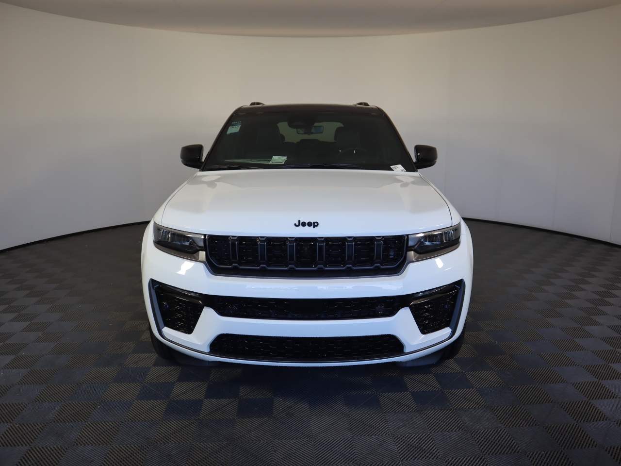 2026 Jeep Grand Cherokee Summit