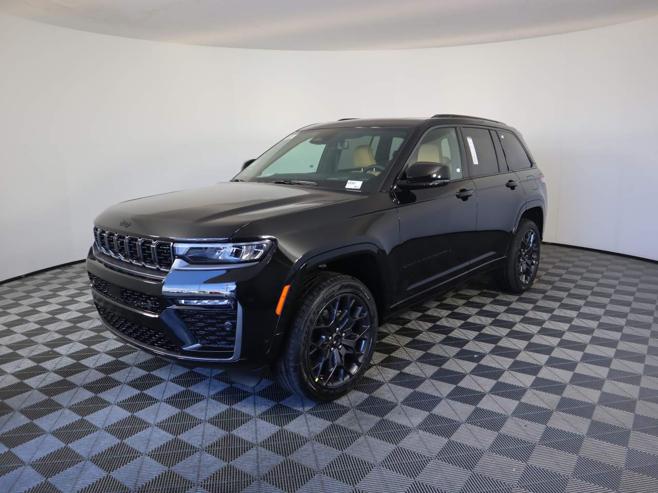 2026 Jeep Grand Cherokee Summit