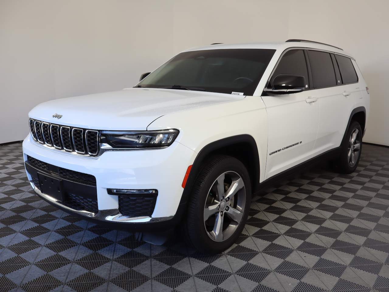 2021 Jeep Grand Cherokee L Limited's photo