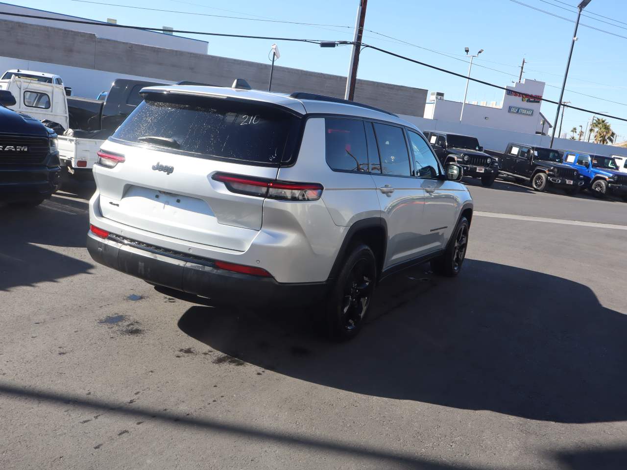 2023 Jeep Grand Cherokee L Altitude