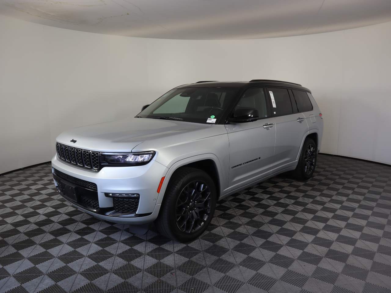 2023 Jeep Grand Cherokee L Summit
