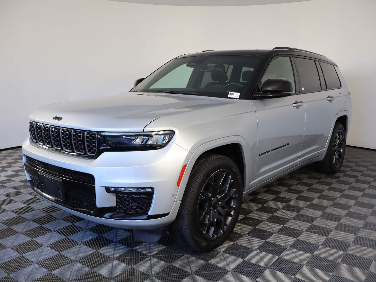 2023 Jeep Grand Cherokee L Summit