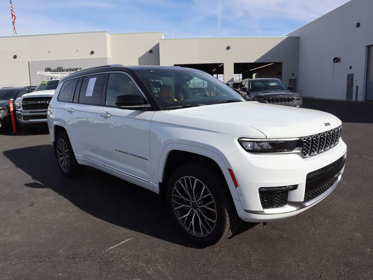 2022 Jeep Grand Cherokee L Summit Reserve