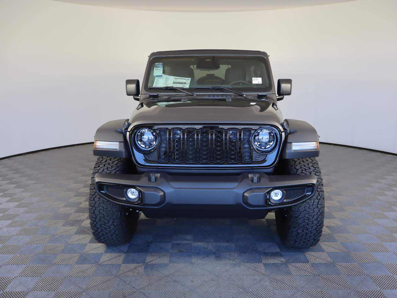 2025 Jeep Wrangler Willys 4dr