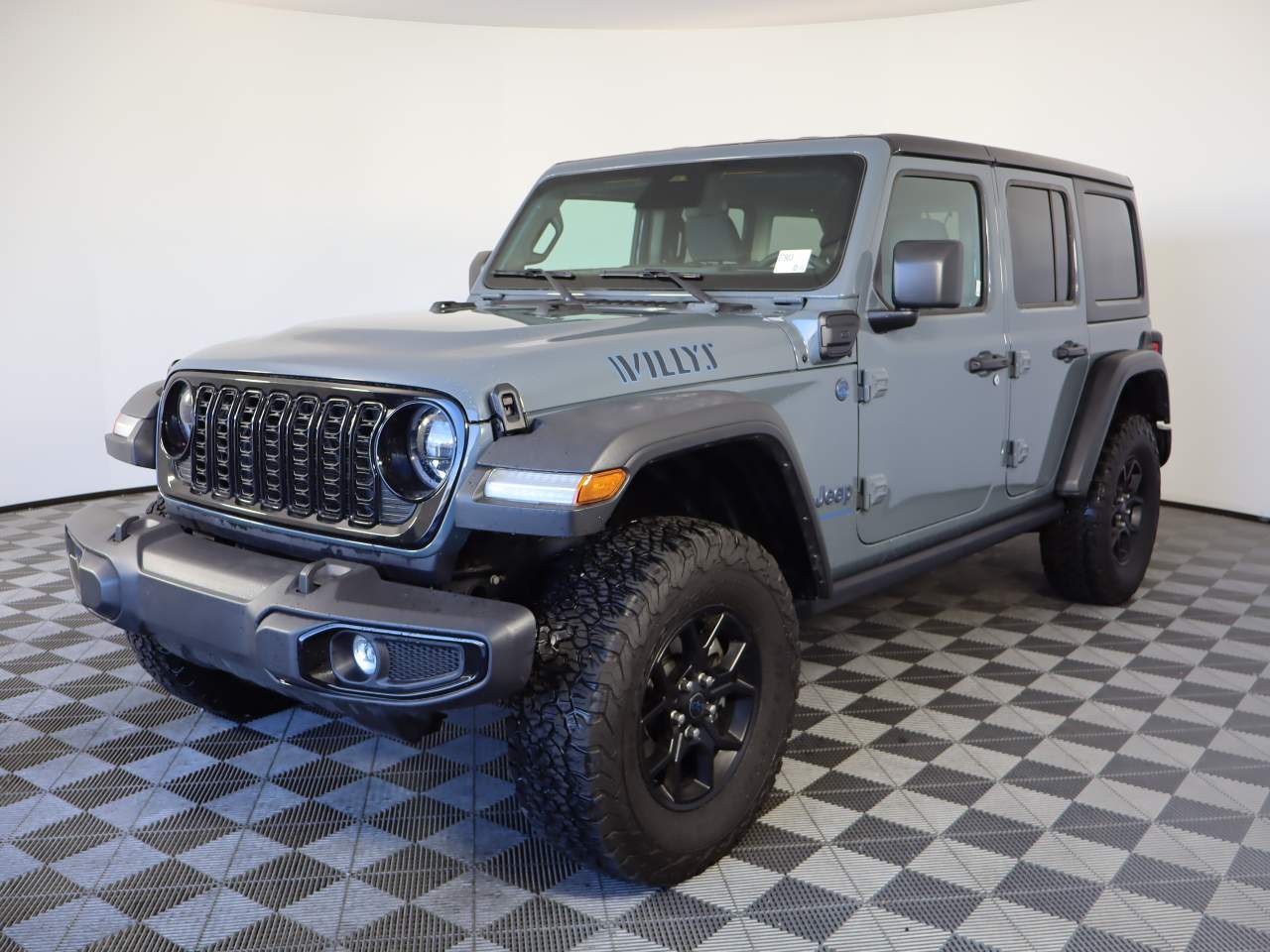 2025 Jeep Wrangler Willys 4xe