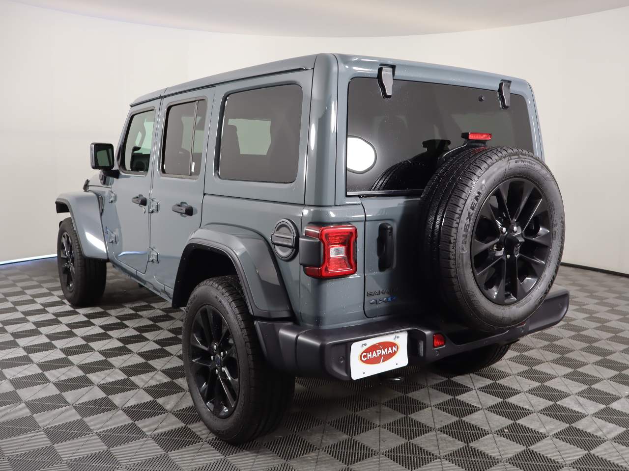 2025 Jeep Wrangler Sahara 4xe