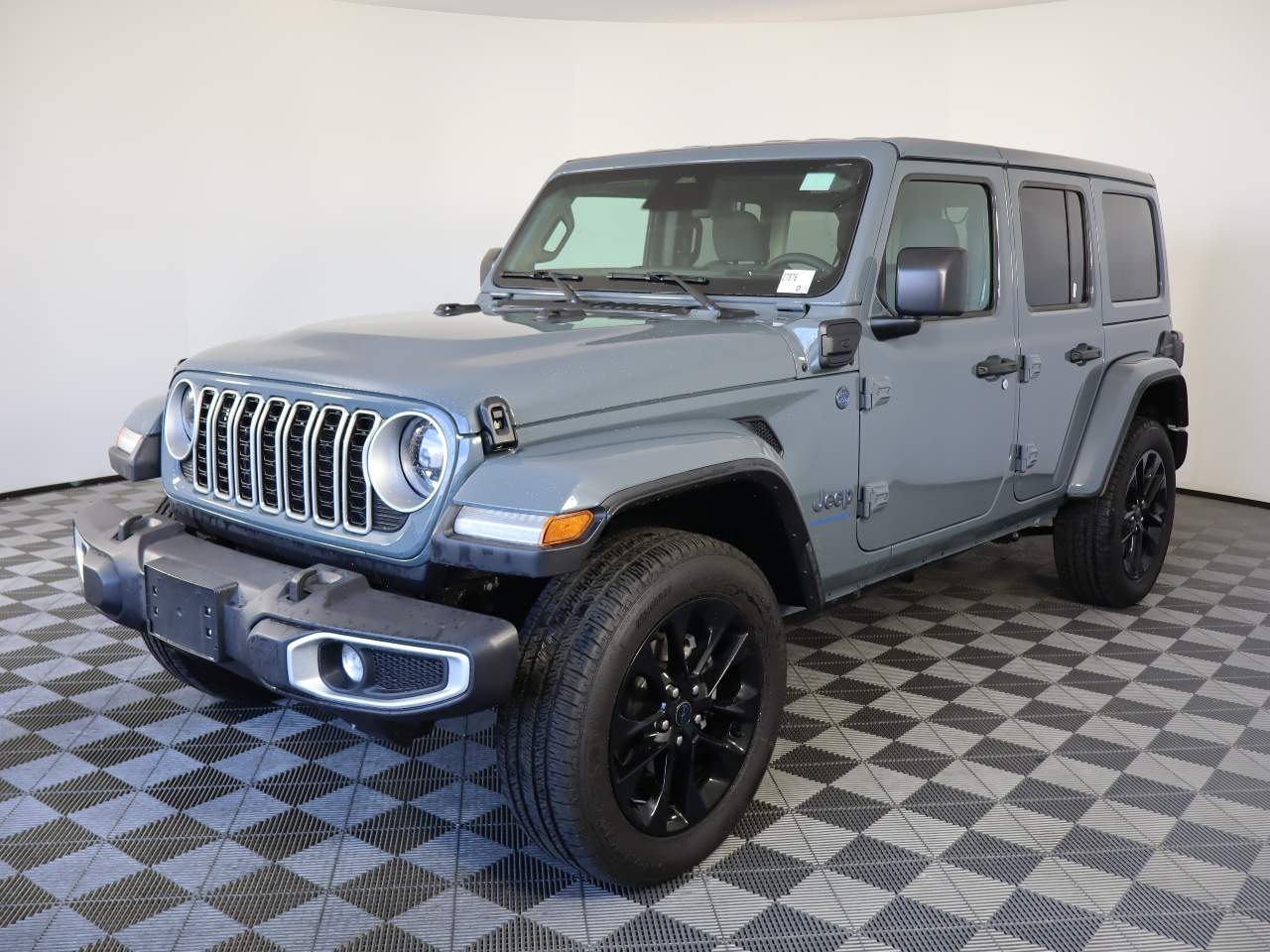 2025 Jeep Wrangler Sahara 4xe