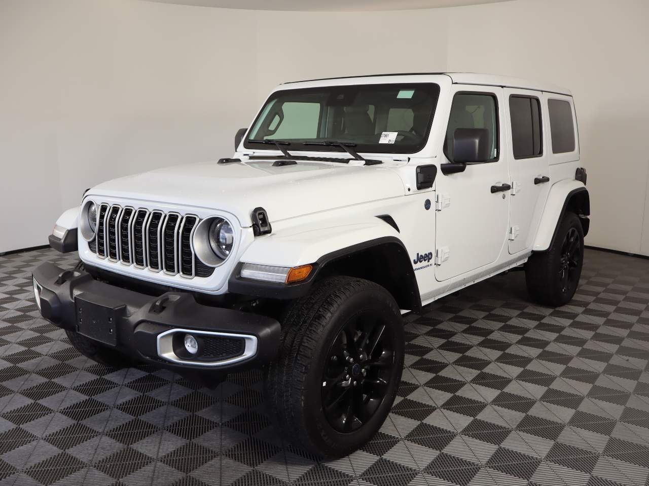 2025 Jeep Wrangler Sahara 4xe
