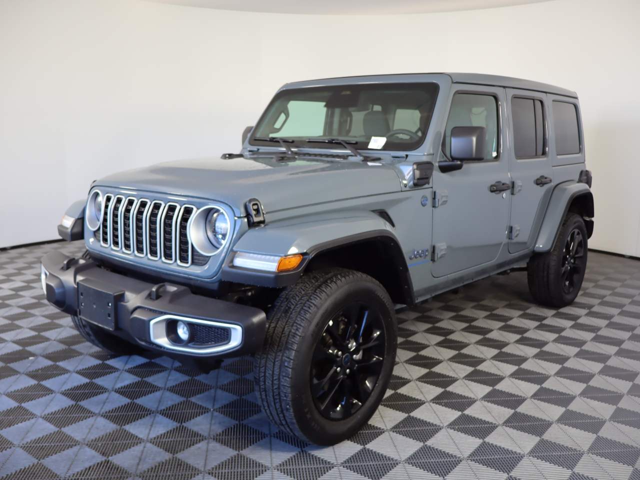 2025 Jeep Wrangler Sahara 4xe