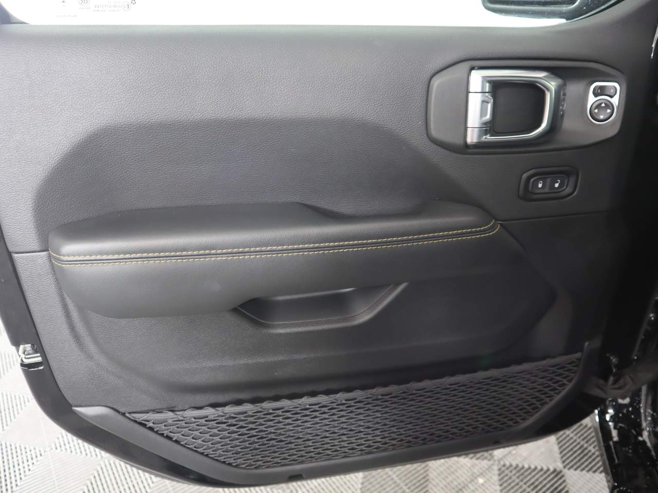2025 Jeep Wrangler 4xe Sahara 4XE - Photo 7