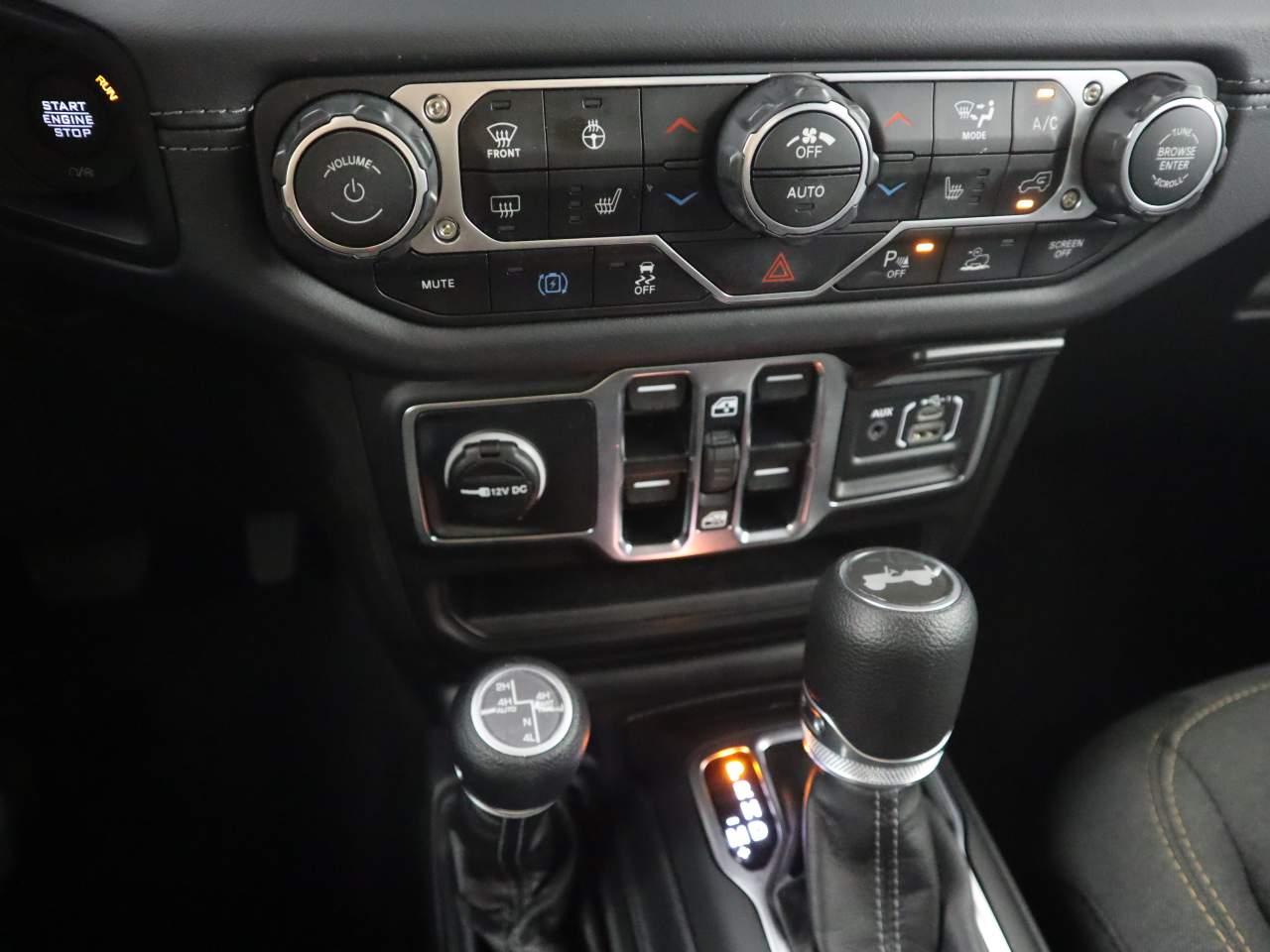 2025 Jeep Wrangler 4xe Sahara 4XE - Photo 16