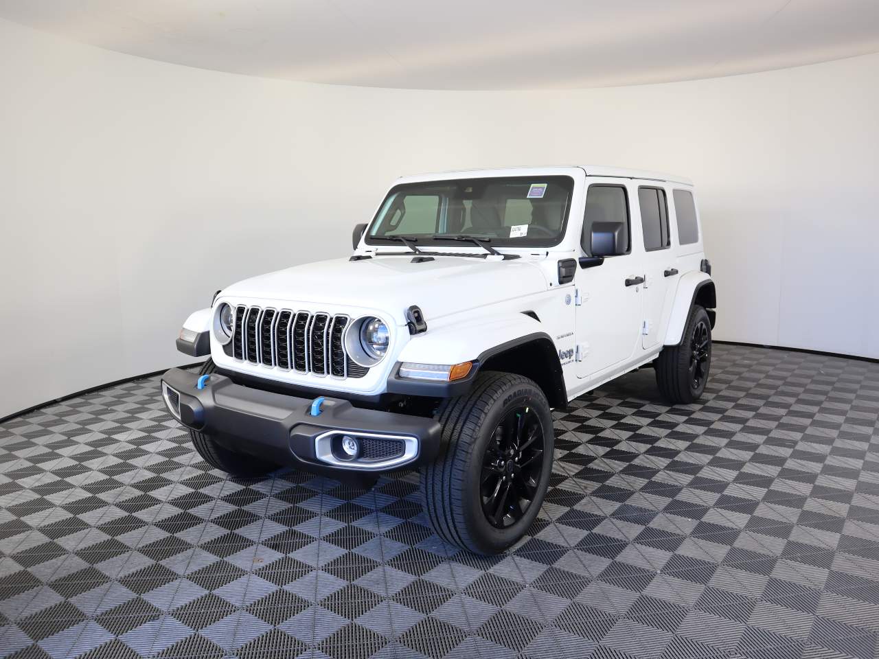 2024 Jeep Wrangler Sahara 4xe 4dr