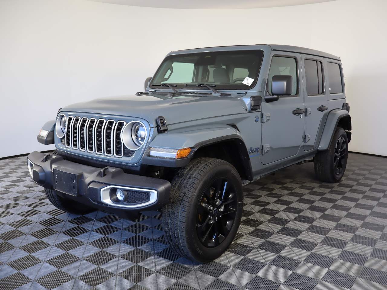 2025 Jeep Wrangler Sahara 4xe