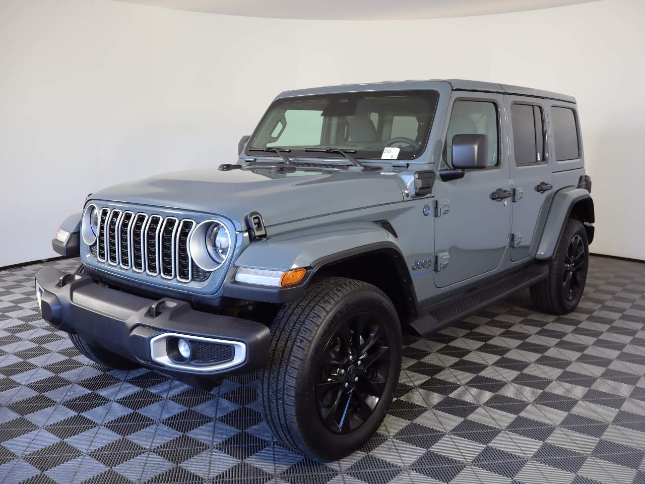 2025 Jeep Wrangler Sahara 4xe