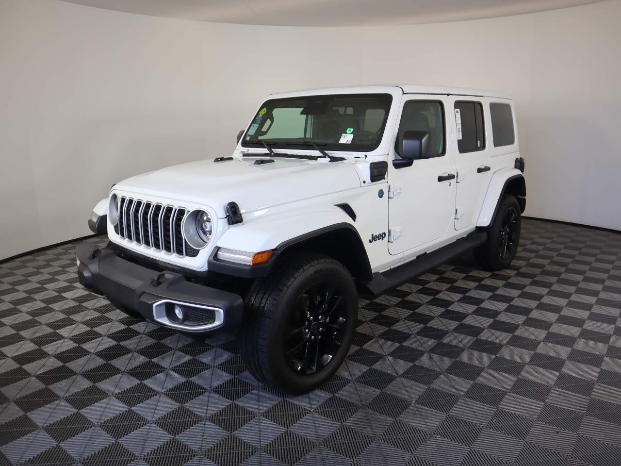 2025 Jeep Wrangler Sahara 4xe