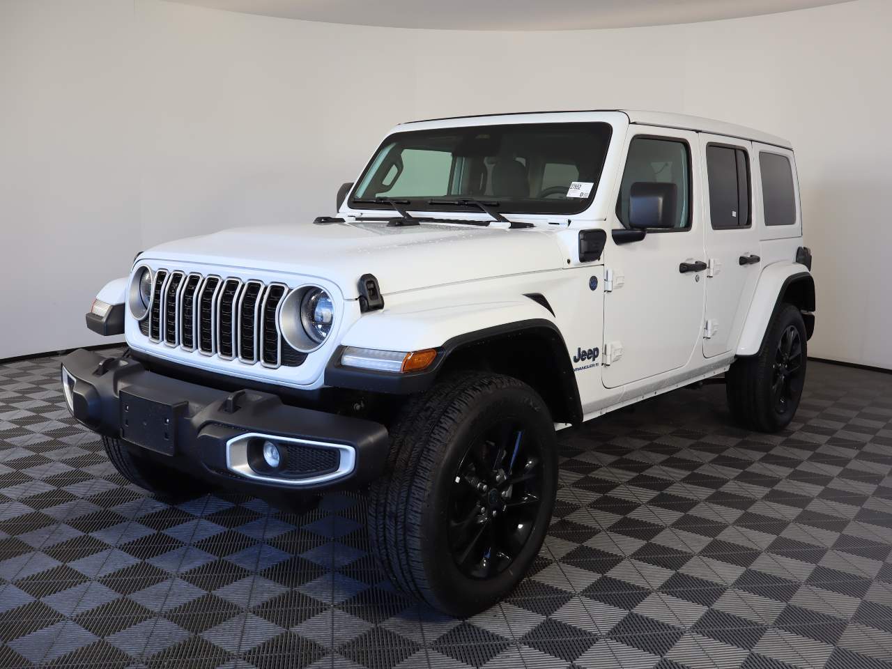 2025 Jeep Wrangler Sahara 4xe