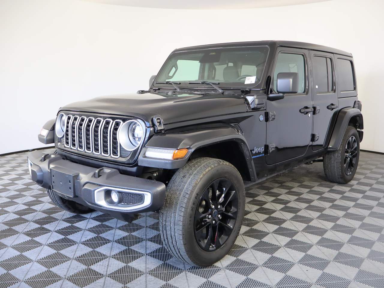 2025 Jeep Wrangler Sahara 4xe