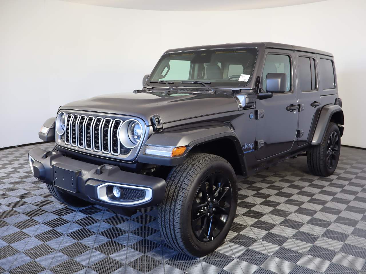 2025 Jeep Wrangler Sahara 4xe