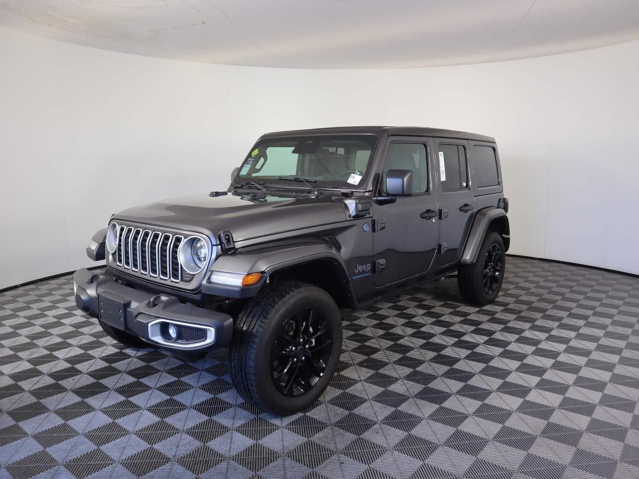 2025 Jeep Wrangler Sahara 4xe