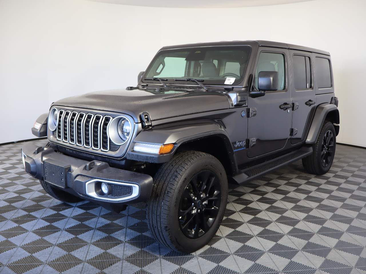 2025 Jeep Wrangler Sahara 4xe