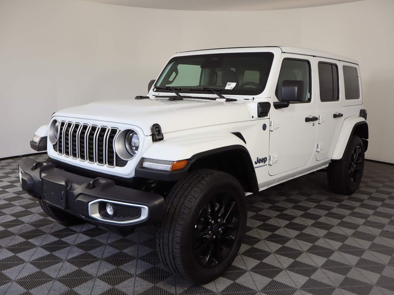 2025 Jeep Wrangler Sahara 4xe