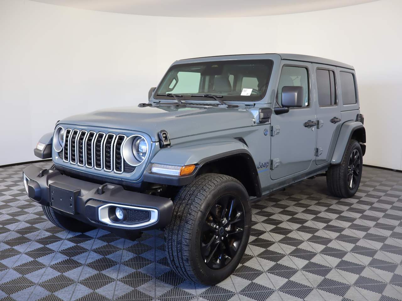 Anvil Clear Coat 2025 Jeep Wrangler 4xe Sahara 4WD SUV / Crossover Four-Wheel Drive 8-Speed Automatic