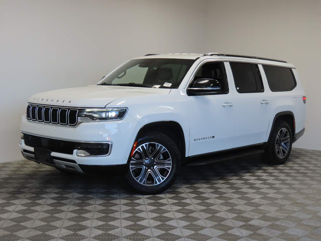 2023 Jeep Wagoneer L Series II