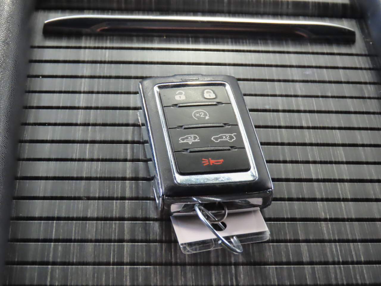 2023 Jeep Wagoneer L Series III