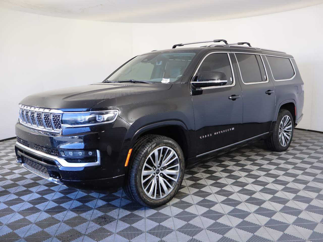 2023 Jeep Grand Wagoneer L 4dr SUV 4X4