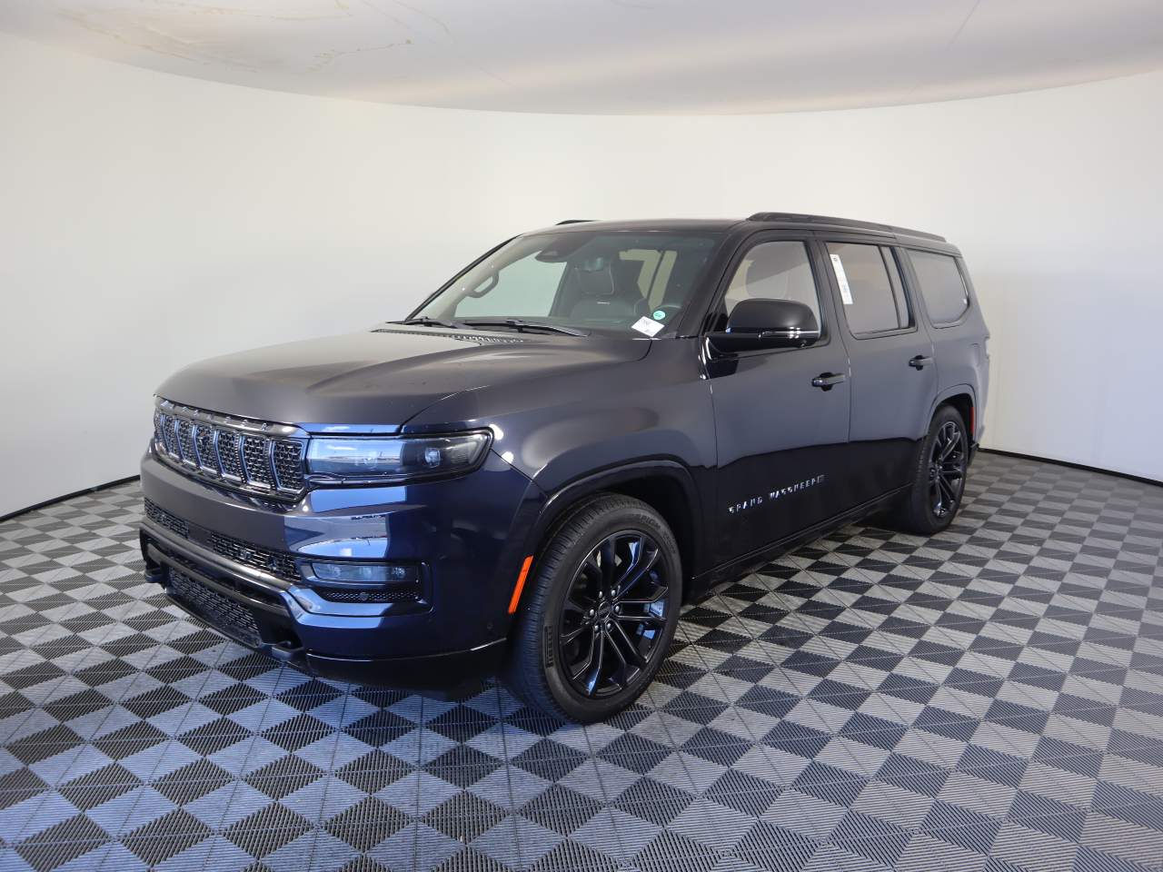 2023 Jeep Grand Wagoneer Series III