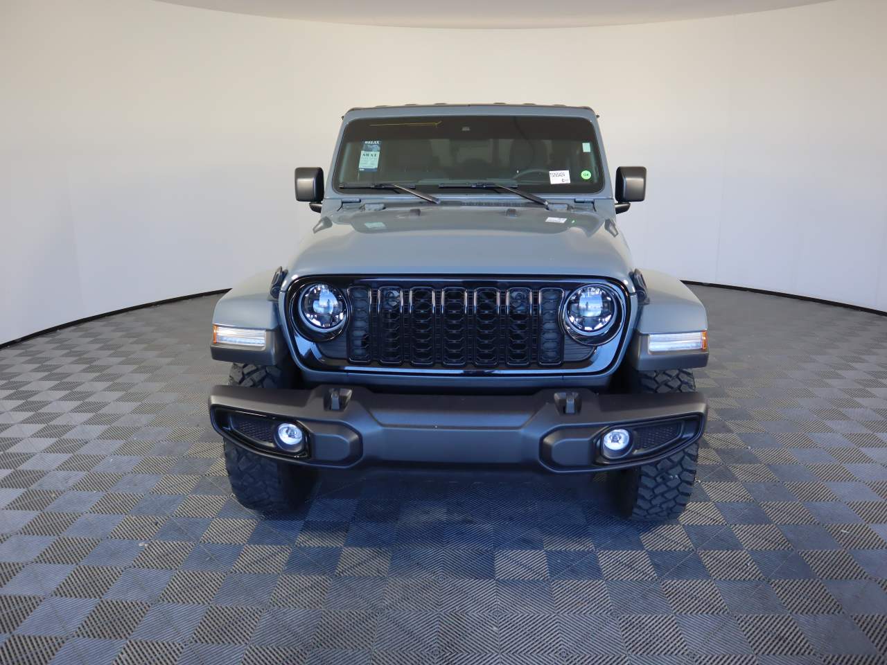 2024 Jeep Gladiator Willys Crew Cab