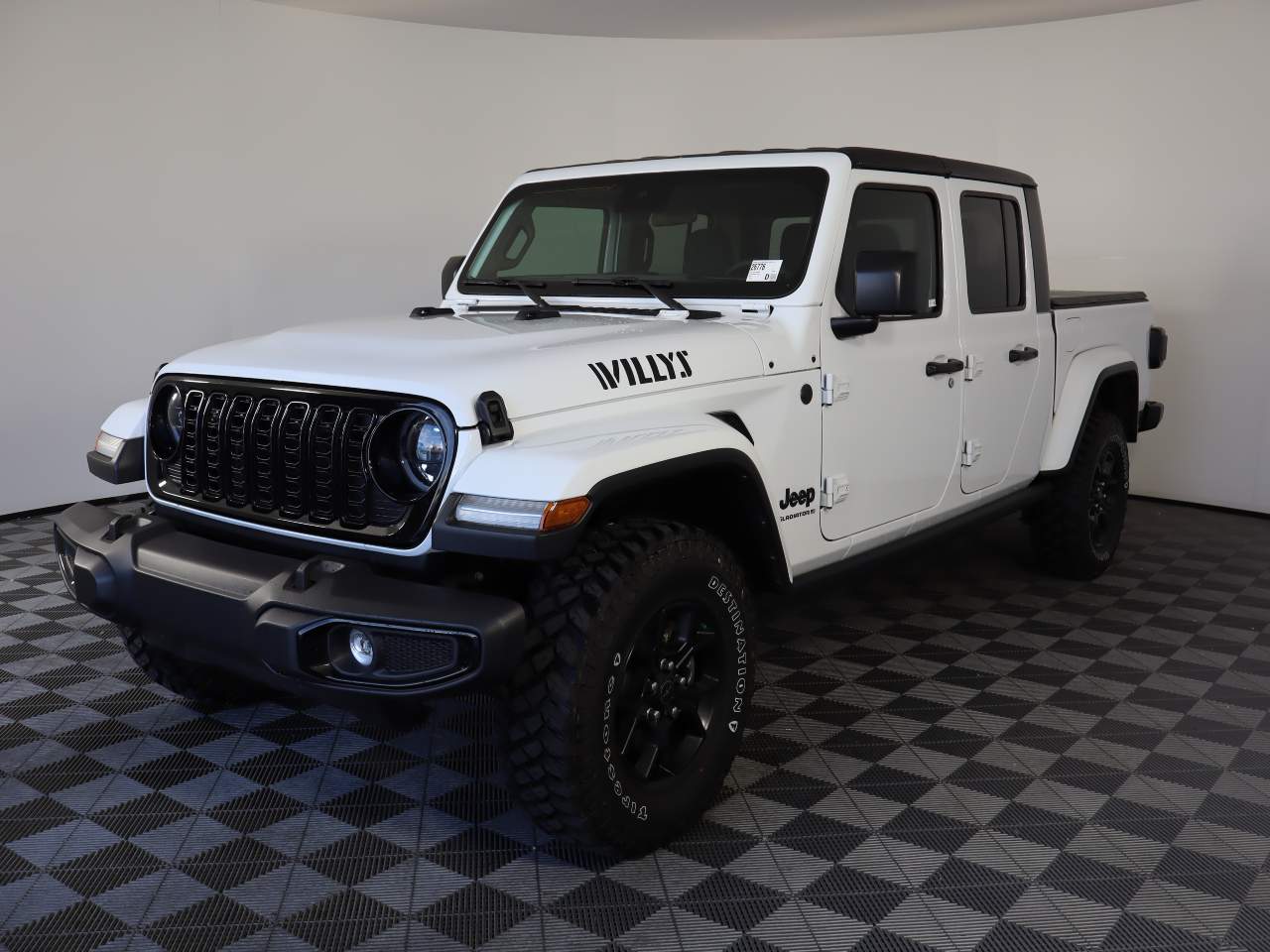 2024 Jeep Gladiator Willys Crew Cab